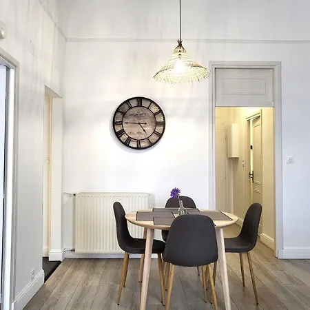 Fac 4 - Tram Au Pied L'immeuble- Parking Free Apartman *