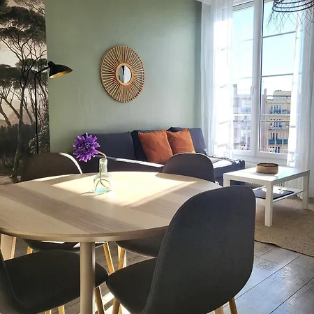 Apartman Fac 4 - Tram Au Pied L'immeuble- Parking Free