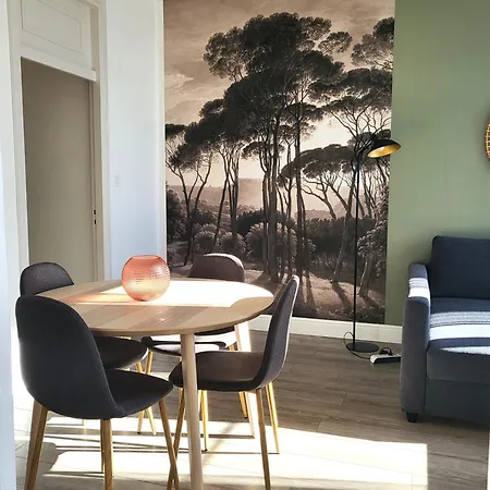 Fac 4 - Tram Au Pied L'immeuble- Parking Free Apartman *