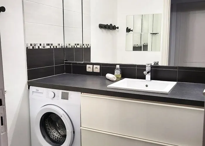 Fac 4 - Tram Au Pied L'immeuble- Parking Free تولوز