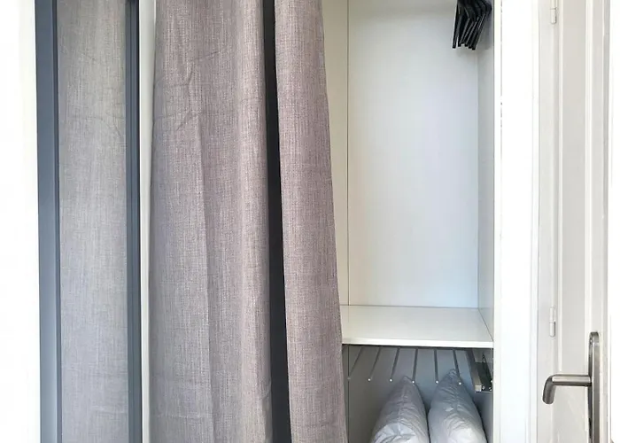 Fac 4 - Tram Au Pied L'immeuble- Parking Free アパート