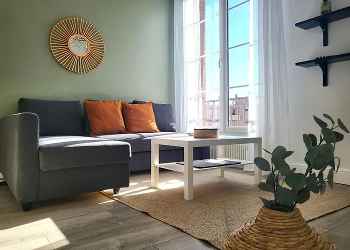 Διαμέρισμα Fac 4 - Tram Au Pied L'immeuble- Parking Free *