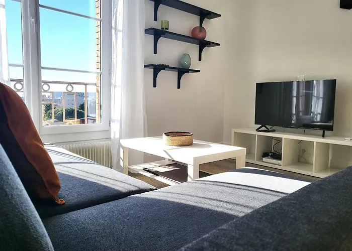 Fac 4 - Tram Au Pied L'immeuble- Parking Free