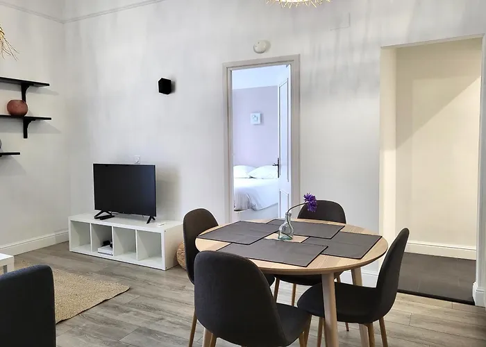 Fac 4 - Tram Au Pied L'immeuble- Parking Free تولوز