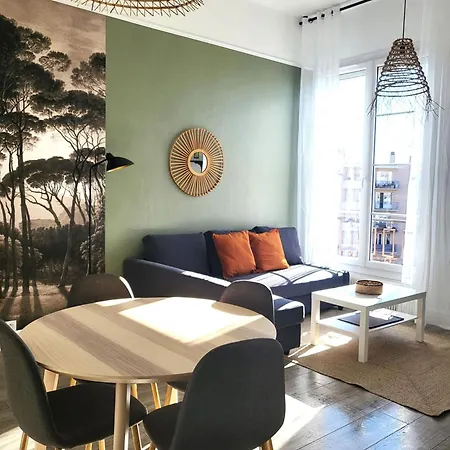 Lägenhet Fac 4 - Tram Au Pied L'immeuble- Parking Free *